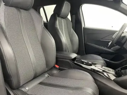 Photo 26 Peugeot 208  Electrique 50 kWh 136ch