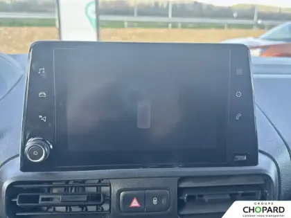 Photo 14 Peugeot Partner  FOURGON STANDARD 650 KG BLUEHDI 100 S&S BVM6