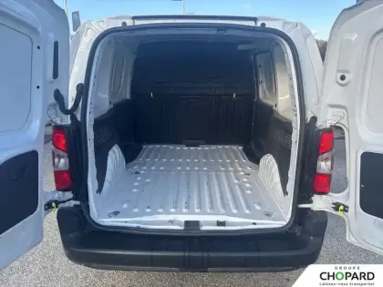Photo 7 Peugeot Partner  FOURGON STANDARD 650 KG BLUEHDI 100 S&S BVM6