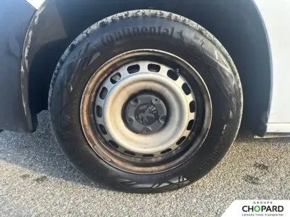 Photo 20 Peugeot Partner  FOURGON STANDARD 650 KG BLUEHDI 100 S&S BVM6