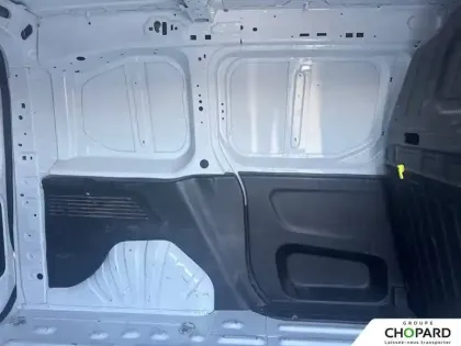 Photo 17 Peugeot Partner  FOURGON STANDARD 650 KG BLUEHDI 100 S&S BVM6