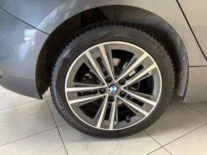 Photo 11 BMW Serie 1 118d 150 ch BVA8