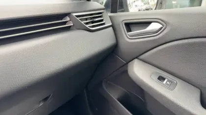 Photo 42 Renault Clio  TCe 130 EDC FAP