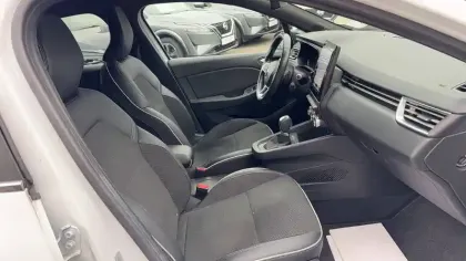 Photo 10 Renault Clio  TCe 130 EDC FAP