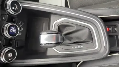 Photo 16 Renault Clio  TCe 130 EDC FAP