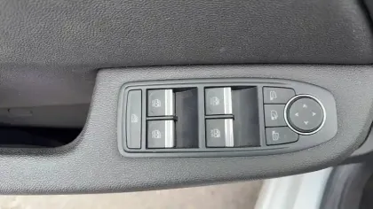 Photo 24 Renault Clio  TCe 130 EDC FAP