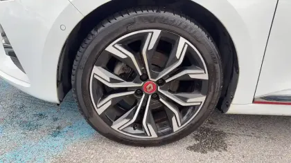 Photo 19 Renault Clio  TCe 130 EDC FAP