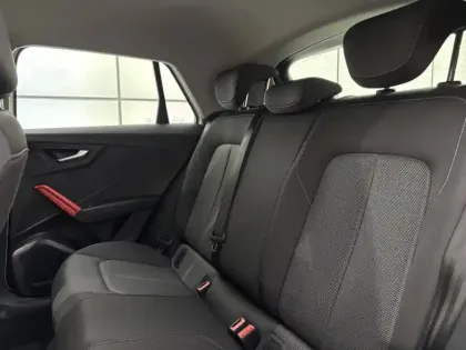 Photo 45 Audi Q2  35 TFSI COD 150 BVM6