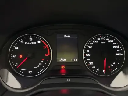 Photo 32 Audi Q2  35 TFSI COD 150 BVM6