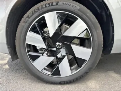 Photo 30 Volvo Xc60  T6 AWD Hybride rechargeable 253 ch+145 ch Geartronic 8