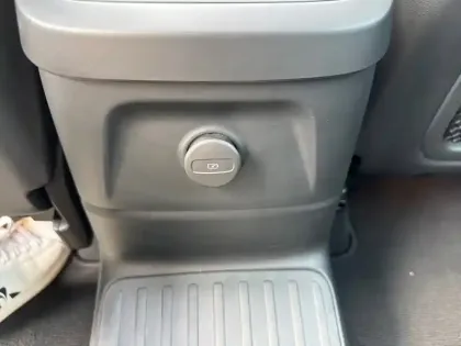 Photo 24 Volvo Xc60  T6 AWD Hybride rechargeable 253 ch+145 ch Geartronic 8