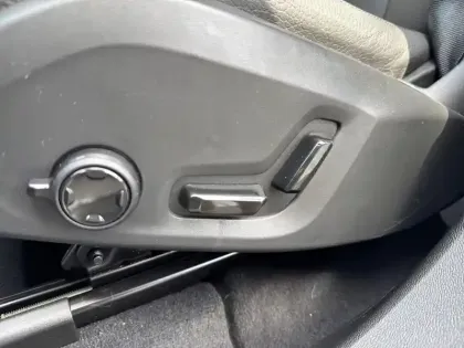 Photo 18 Volvo Xc60  T6 AWD Hybride rechargeable 253 ch+145 ch Geartronic 8