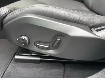 Photo 16 Volvo Xc60  T6 AWD Hybride rechargeable 253 ch+145 ch Geartronic 8