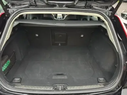 Photo 6 Volvo V60  B4 197 ch DCT7