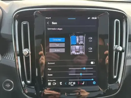 Photo 37 Volvo Xc40  B3 163 ch DCT7