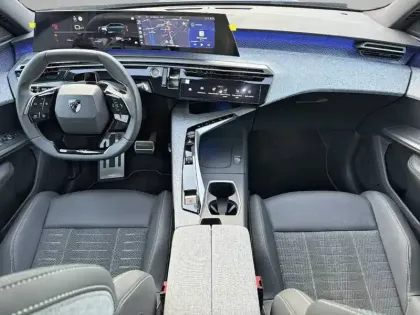 Photo 7 Peugeot 3008 Gén. III Ph1 GT 5