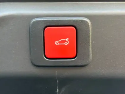 Photo 37 Peugeot 3008  Hybrid 145 e-DCS6