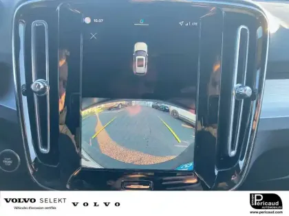 Photo 16 Volvo Xc40  B3 163 ch DCT7