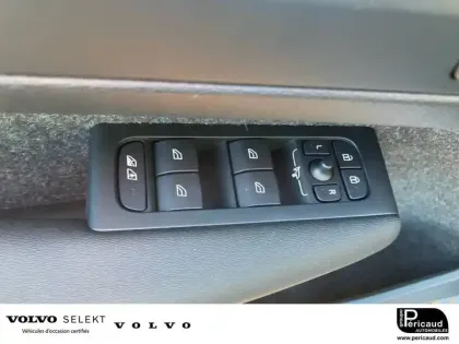 Photo 13 Volvo Xc40  B3 163 ch DCT7