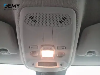 Photo 14 Peugeot 208  BlueHDi 100 S&S BVM6