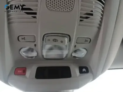 Photo 14 Citroën C5 aircross  Hybride Rechargeable 225 S&S e-EAT8