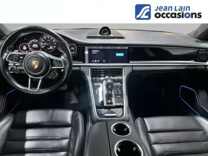 Photo 17 Porsche Panamera  4 V6 3.0 462 PDK