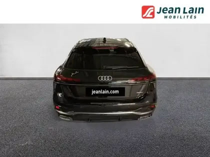 Photo 5 Audi A6  Avant e-hybrid 299 ch S tronic 7 Quattro