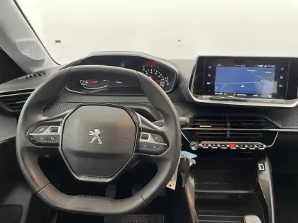 Photo 21 Peugeot 208  PureTech 75 S&S BVM5