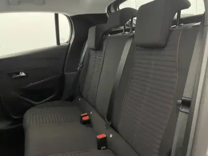 Photo 14 Peugeot 208  PureTech 75 S&S BVM5