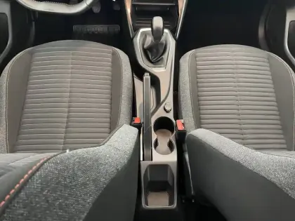 Photo 29 Peugeot 208  PureTech 75 S&S BVM5