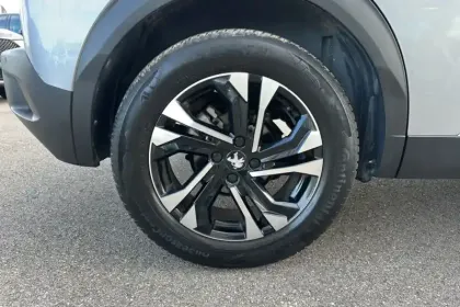 Photo 29 Peugeot 2008  PureTech 130 S&S EAT8