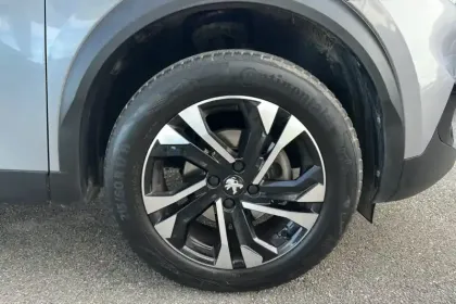 Photo 28 Peugeot 2008  PureTech 130 S&S EAT8