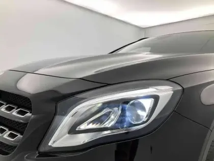 Photo 13 Mercedes GLA  180 7-G DCT