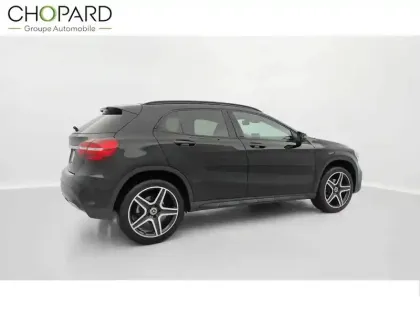 Photo 20 Mercedes GLA  180 7-G DCT