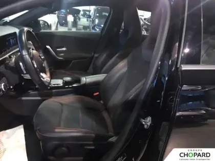 Photo 10 Mercedes Classe A  200 7G-DCT