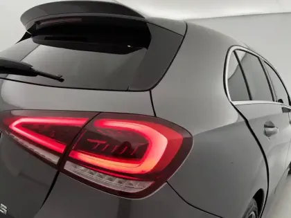 Photo 28 Mercedes Classe A  35 Mercedes-AMG 7G-DCT Speedshift AMG 4Matic