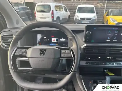 Photo 14 Peugeot Expert  FGN M DIESEL 180 CH AUTOMATIQUE