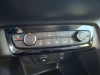 Photo 26 Opel Corsa  1.2 Turbo 100 ch BVM6