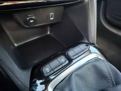 Photo 29 Opel Corsa  1.2 Turbo 100 ch BVM6