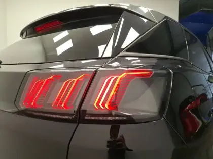 Photo 37 Peugeot 3008  BlueHDi 130ch S&S BVM6