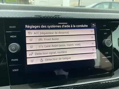 Photo 20 Volkswagen Taigo  1.0 TSI 110 DSG7