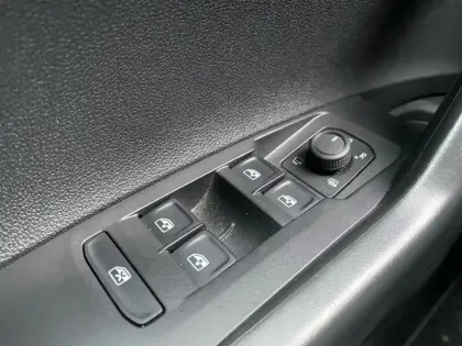 Photo 15 Volkswagen Taigo  1.0 TSI 110 DSG7