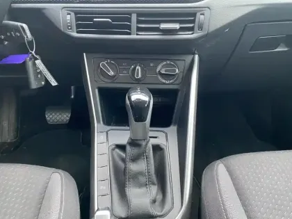 Photo 12 Volkswagen Taigo  1.0 TSI 110 DSG7