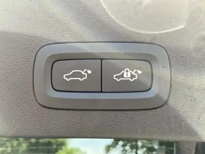 Photo 28 Volvo C40 E Single 238 ch 1EDT