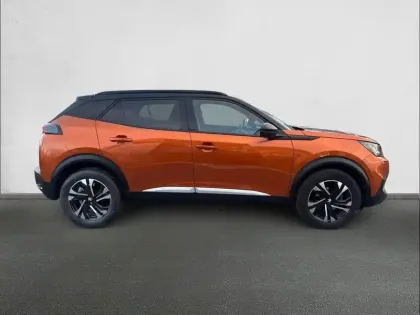 Photo 26 Peugeot 2008  PureTech 130 S&S EAT8