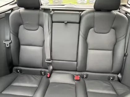 Photo 23 Volvo Xc60  T6 AWD Hybride rechargeable 253 ch+145 ch Geartronic 8