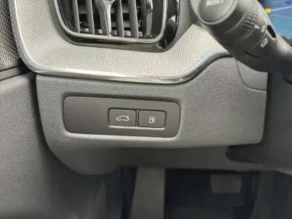 Photo 19 Volvo Xc60  T6 AWD Hybride rechargeable 253 ch+145 ch Geartronic 8