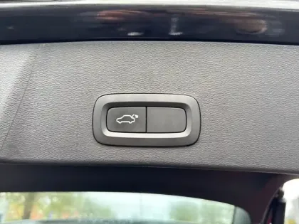 Photo 28 Volvo Xc40  D3 AdBlue 150 ch Geartronic 8