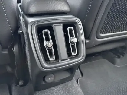 Photo 23 Volvo Xc40  D3 AdBlue 150 ch Geartronic 8