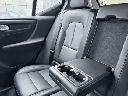 Photo 24 Volvo Xc40  D3 AdBlue 150 ch Geartronic 8